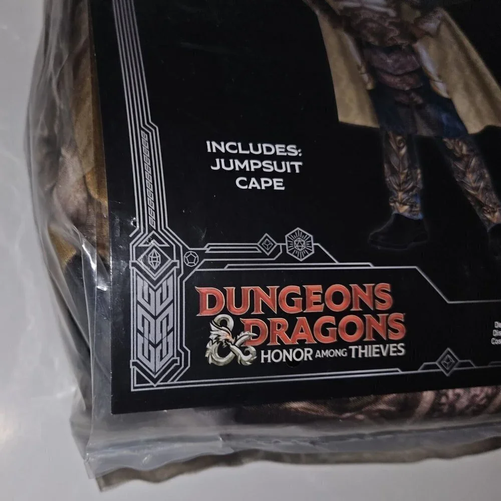 NEW Xenk Dungeons & Dragons Halloween Costume Boys Medium 8 Jumpsuit Cape